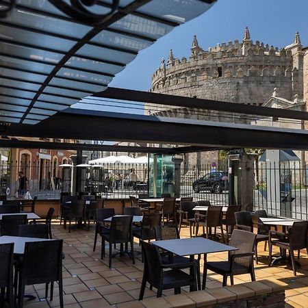 Hostal Restaurante Puerta Del Alcazar Ávila Exterior foto