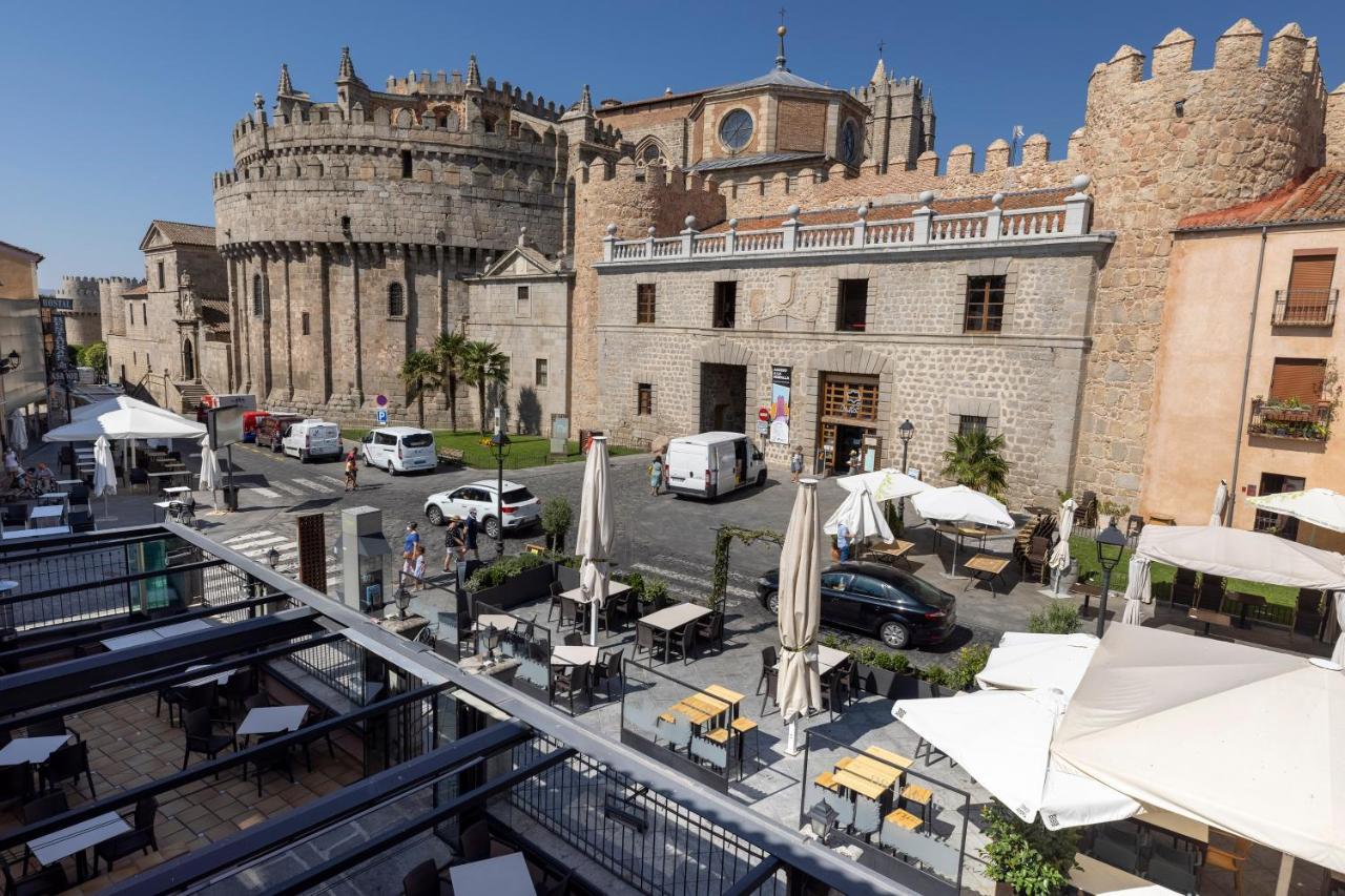 Hostal Restaurante Puerta Del Alcazar Ávila Exterior foto